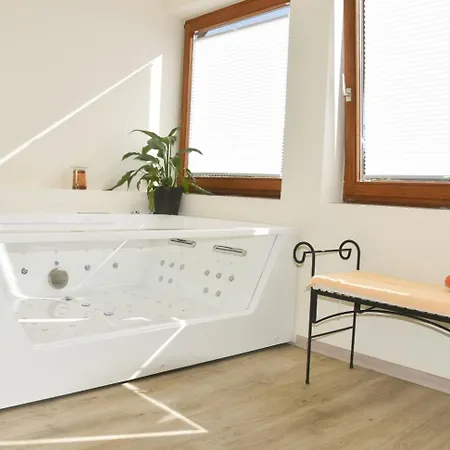 Wohlfuehlhotel Sonnengarten 3*