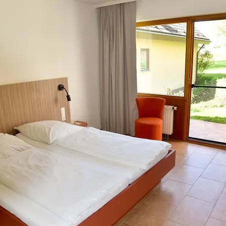 Szálloda Wohlfuehlhotel Sonnengarten